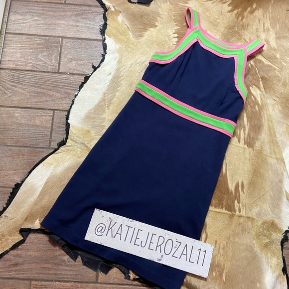 Lilly Pulitzer Dresses & Skirts - Lilly Pulitzer size 6 dress 🐓*